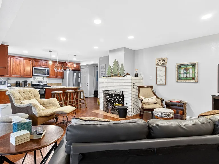 1471 Irene St — Photo 13