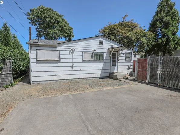 520 W Umpqua St, Roseburg, OR 97471