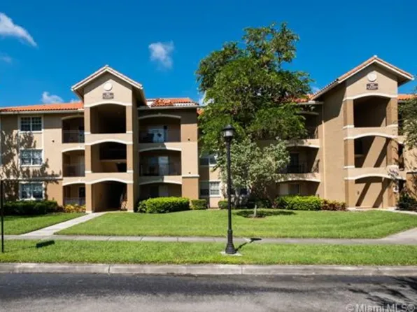 11630 SW 2nd St, Hollywood, FL 33025