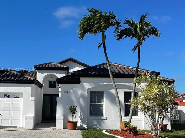 820 NW 132nd Ct, Miami, FL 33182