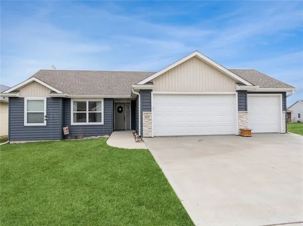 400 W Meadow Dr, Prairie City, IA 50228