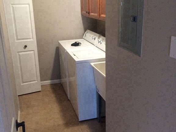 Laundry room 