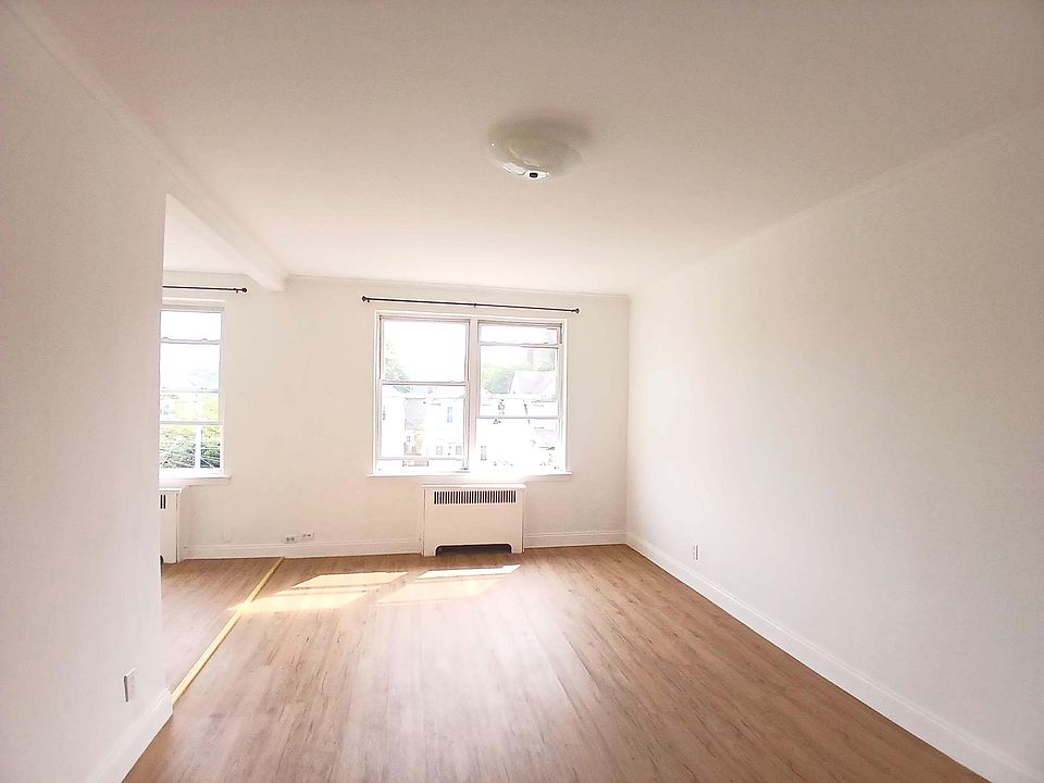 1st image of 86-05 Eliot Ave #3