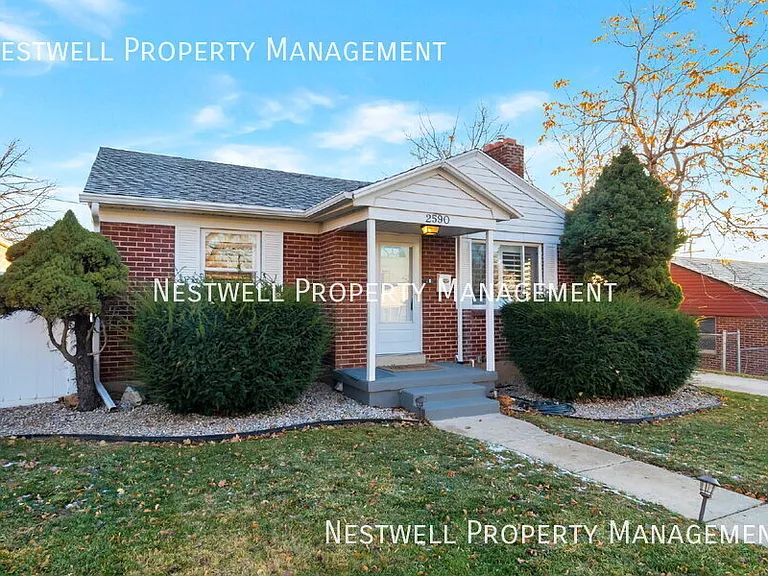 2590 E Wilmington Ave — Photo 24