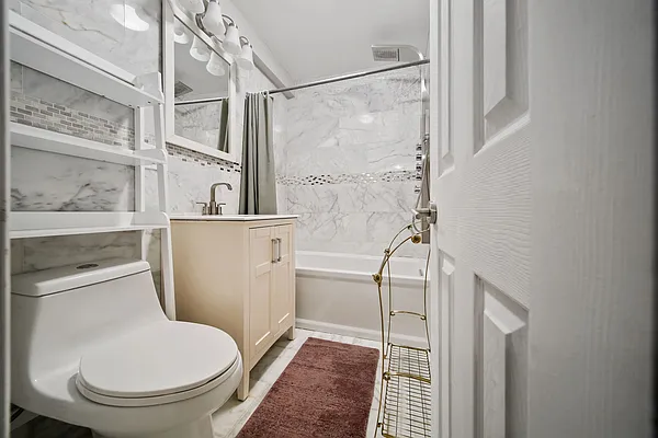 Rented by Corcoran | media 8