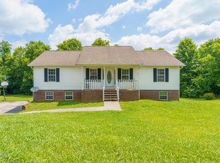 1706 Primrose Ct, Sevierville, TN 37862