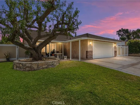 1427 Baird St, Corona, CA 92882