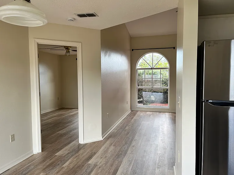 4993 Reagen Way — Photo 6