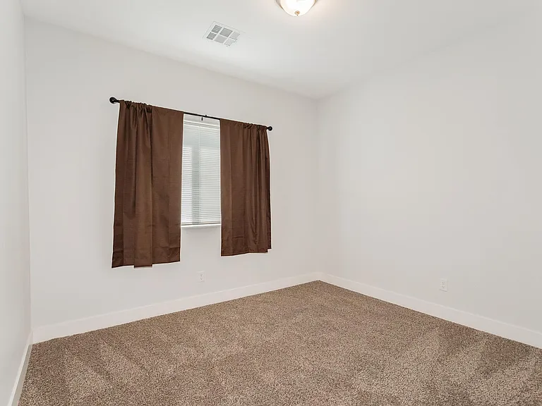 1641 S Dandelion St #2 — Photo 11