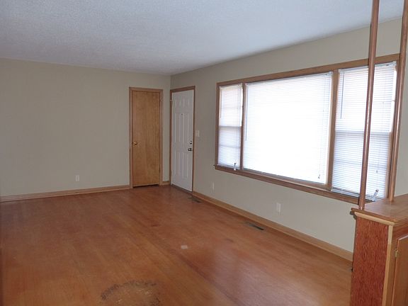 Large Living Room