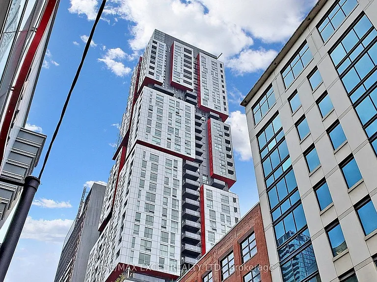 318 Richmond St W #2505 — Photo 21