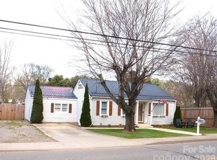 316 Hazelwood Ave, Waynesville, NC 28786