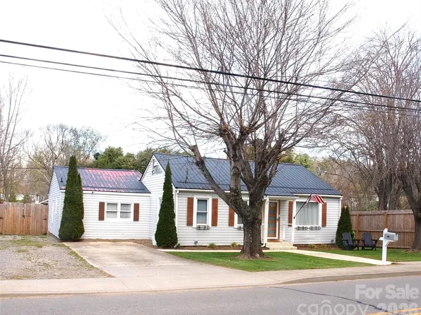 316 Hazelwood Ave, Waynesville, NC 28786