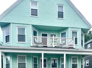 31-33 Thornton St, Winthrop, MA 02152