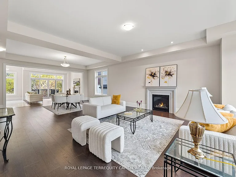 23 Kingwood Ln — Photo 3