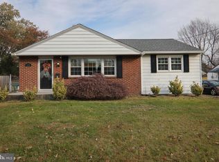 230 Edwards Ave, Barrington, NJ 08007