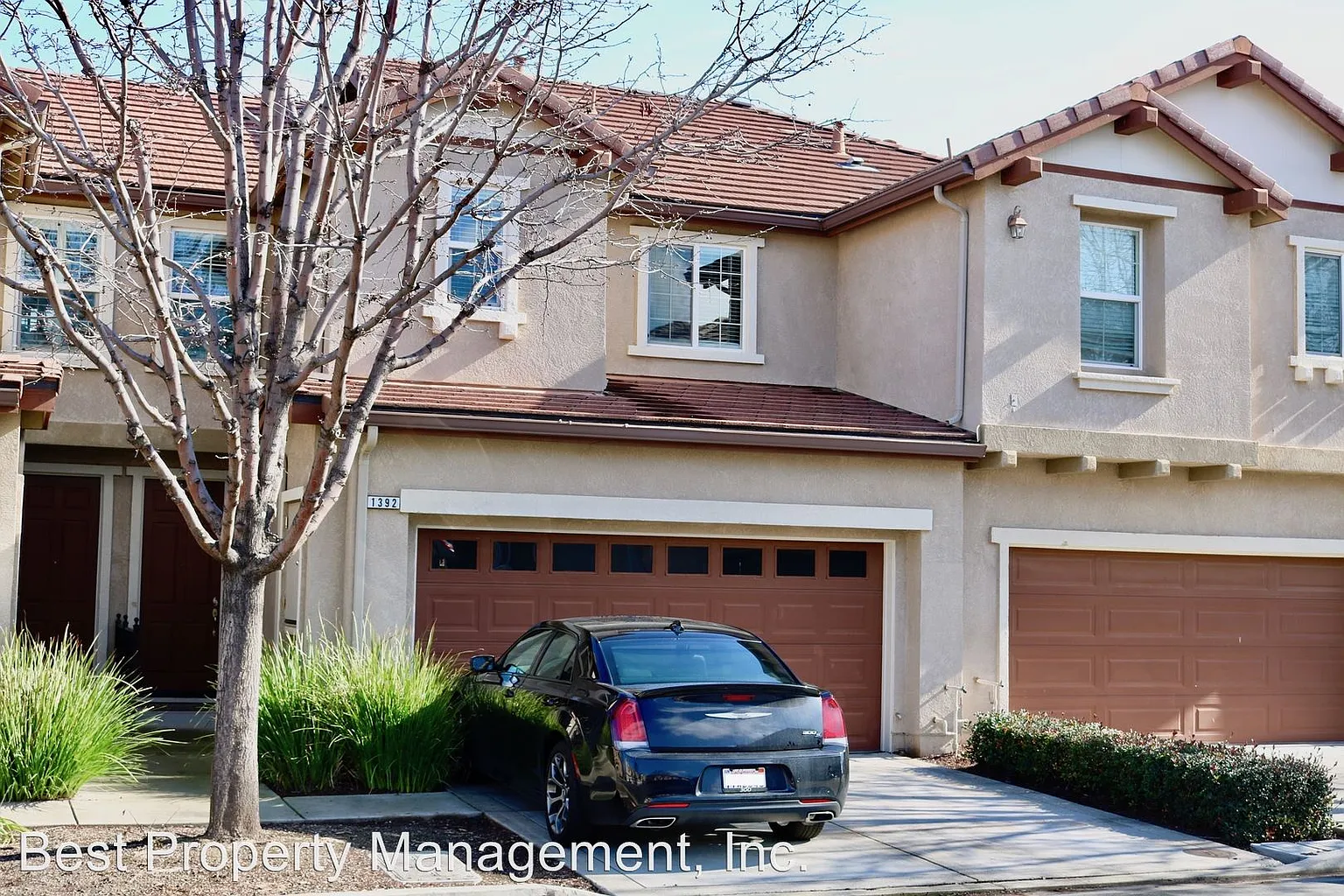 1392 Kubicek Way photo 1