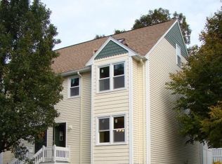 38 Kimball Ave UNIT 1, Ipswich, MA 01938