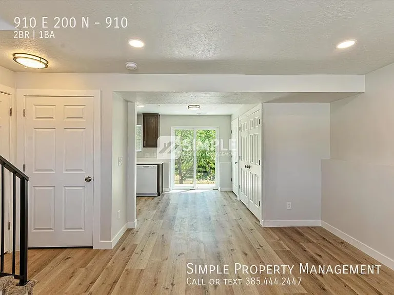 910 E 200 N #910 — Photo 2