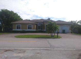 18405 SW 132nd Ave, Miami, FL 33177