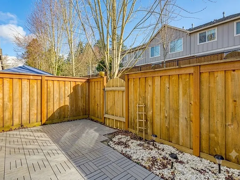 20855 SW Skiver St — Photo 22
