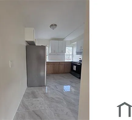 26 Vineyard Ave #2 — Photo 8