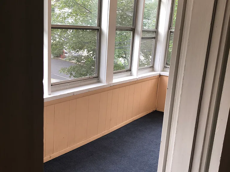 21 Wellington St — Photo 20
