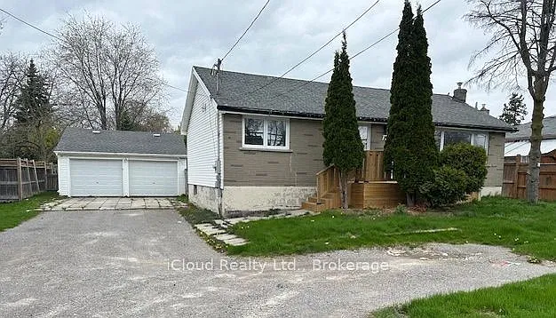 4 bed, $2,950 — Photo 2