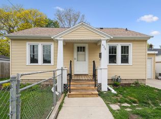 435 Newhall St, Green Bay, WI 54302