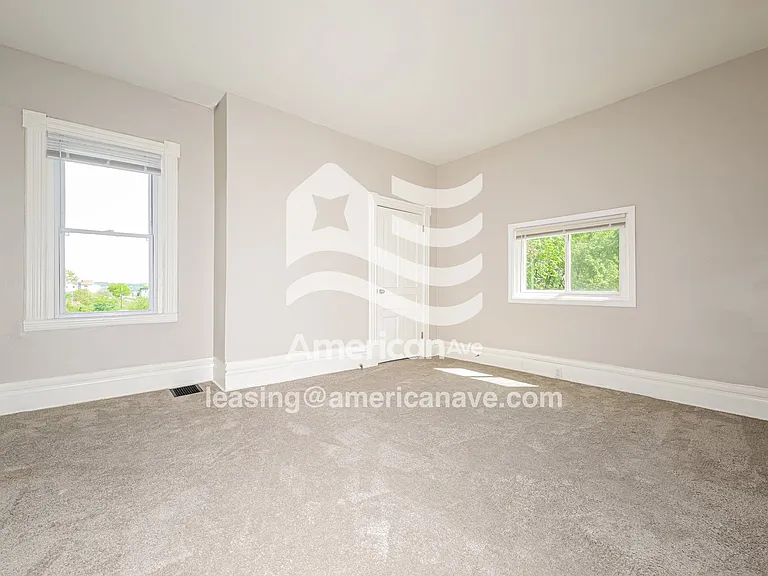 751283_012_bedroom_12.jpg