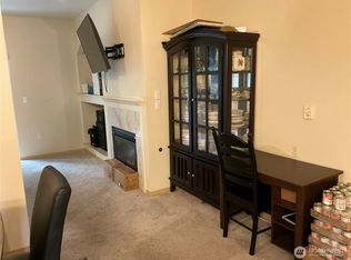 15302 40th Ave W APT 2-202, Lynnwood, WA