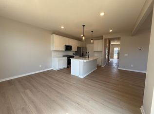 15031 Askeaton Pl, Rosemount, MN 55068