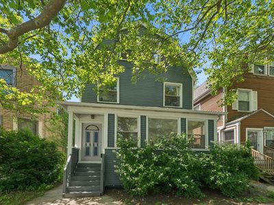 1006 Foster St, Evanston, IL, 60201