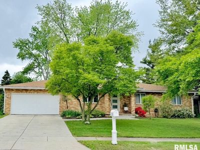 2518 Lindsay Rd, Springfield, IL, 62704