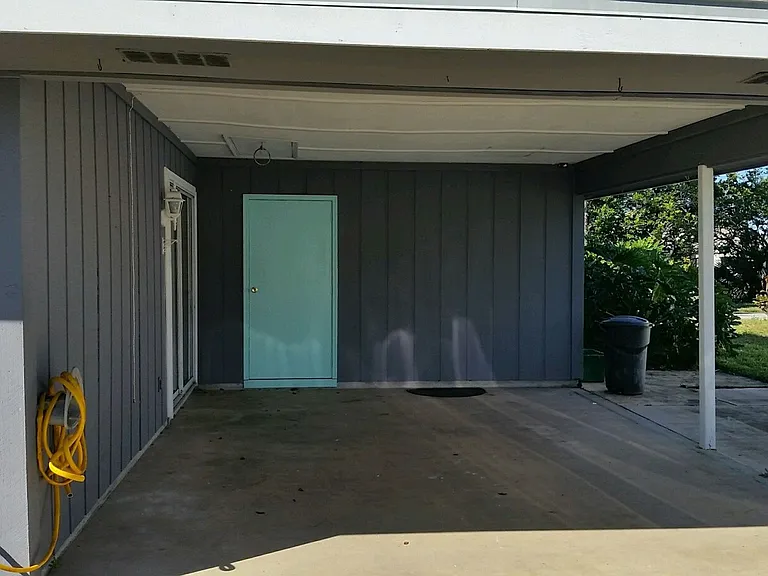 4 Par Dr — Photo 3