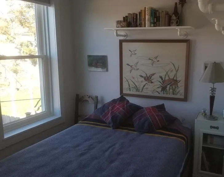 rear bedroom