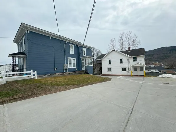 425-435 Pleasant Street, West Rutland, VT 05777