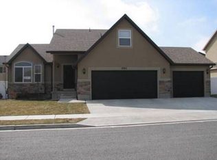 2341 Mont Blanc Dr, Riverton, UT 84065