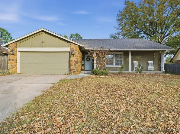 9427 S 70th Ave E, Tulsa, OK 74133