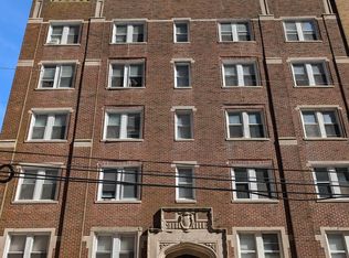 33 S Iowa Ave, Atlantic City, NJ 08401