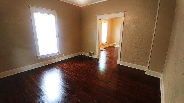 2nd image of 3444 E 8th St APT 1W