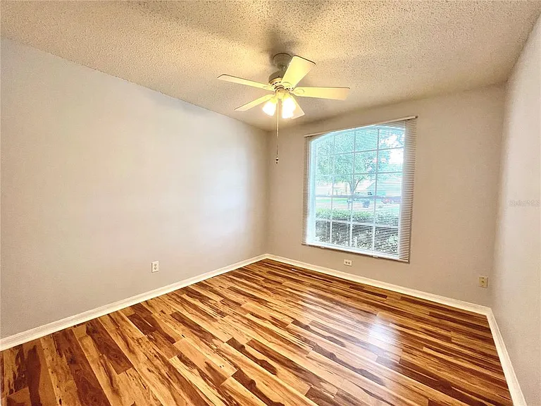 80 Pine Forest Pl — Photo 4