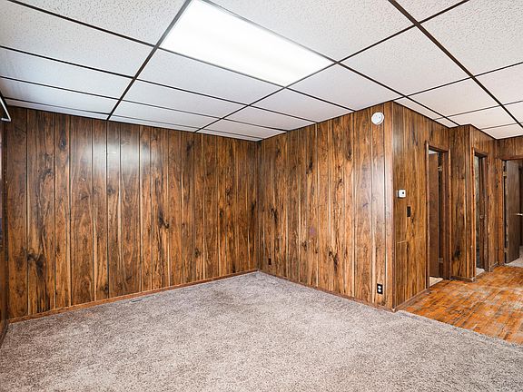 3rd image of 222 Trowbridge St #4