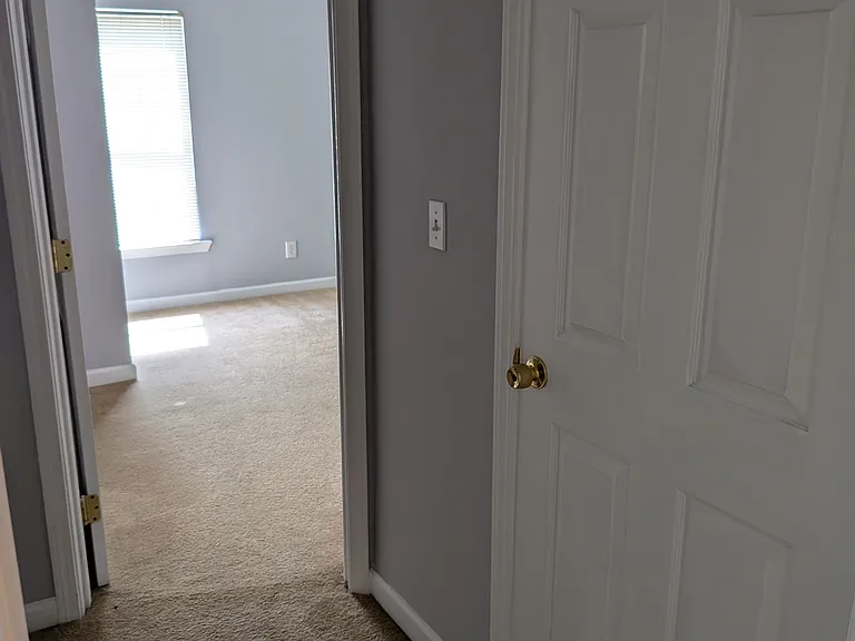 574 Fletcher St SW — Photo 6