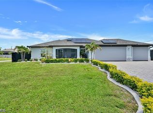 1811 SW 3rd Ter, Cape Coral, FL 33991