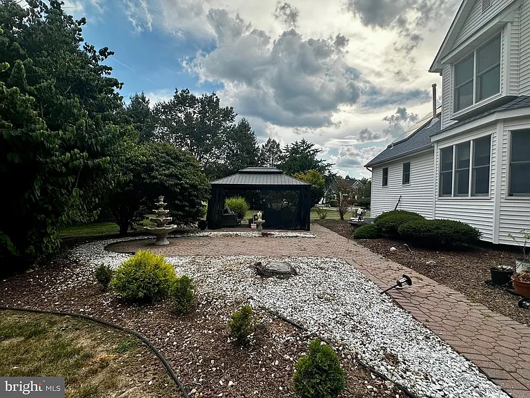 25 Knight Dr — Photo 31