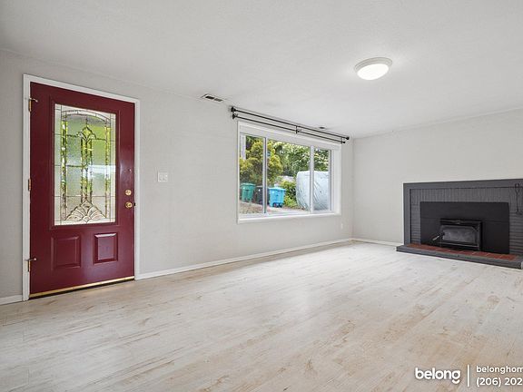 4th image of 14729 22nd Ave NE