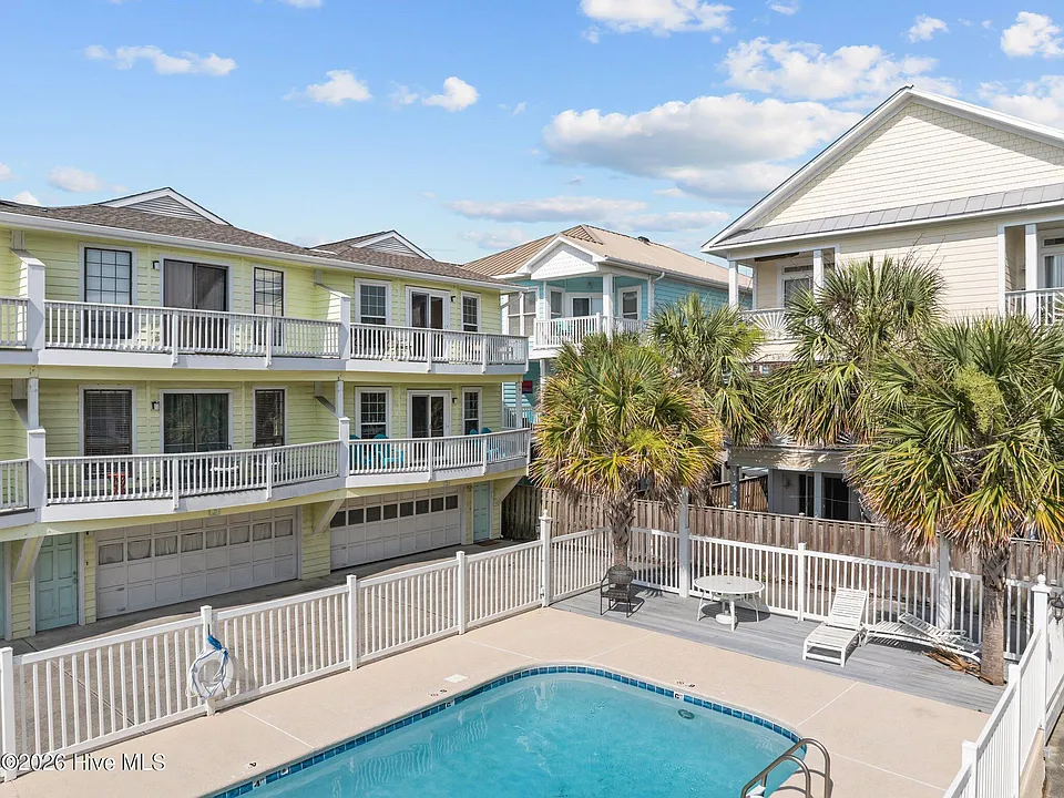 1314 S Lake Park Blvd #4