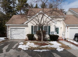 21 Gray Hawk Rd #26, Merrimack, NH 03054