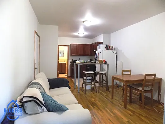 Rented by Blue Egg Realty Corp | media 15